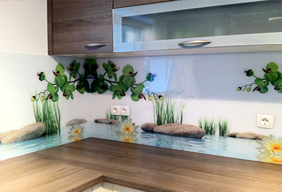 kuhinjsko steklo s fototapeto